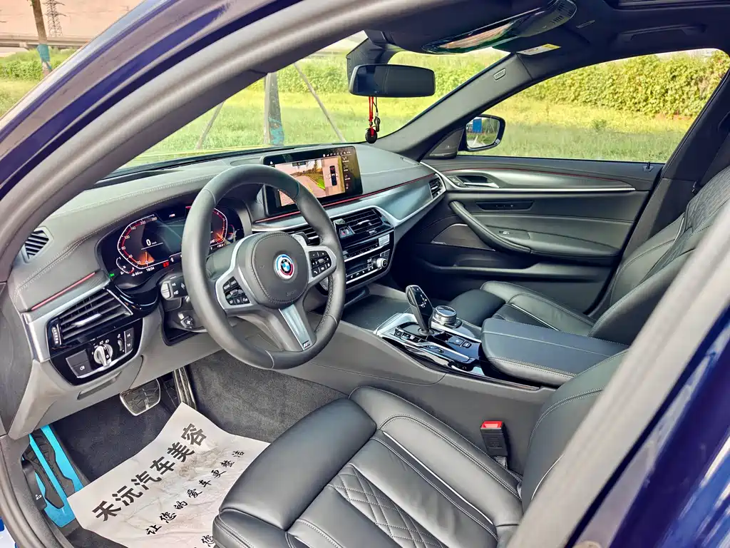 BMW 5 Series (Import) — фото 9
