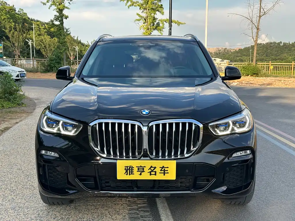 BMW X5 (Import) — фото 3