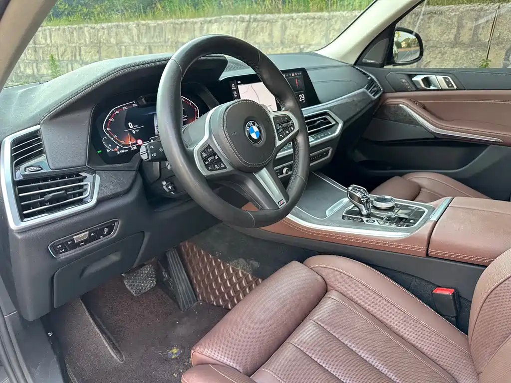 BMW X5 (Import) — фото 5