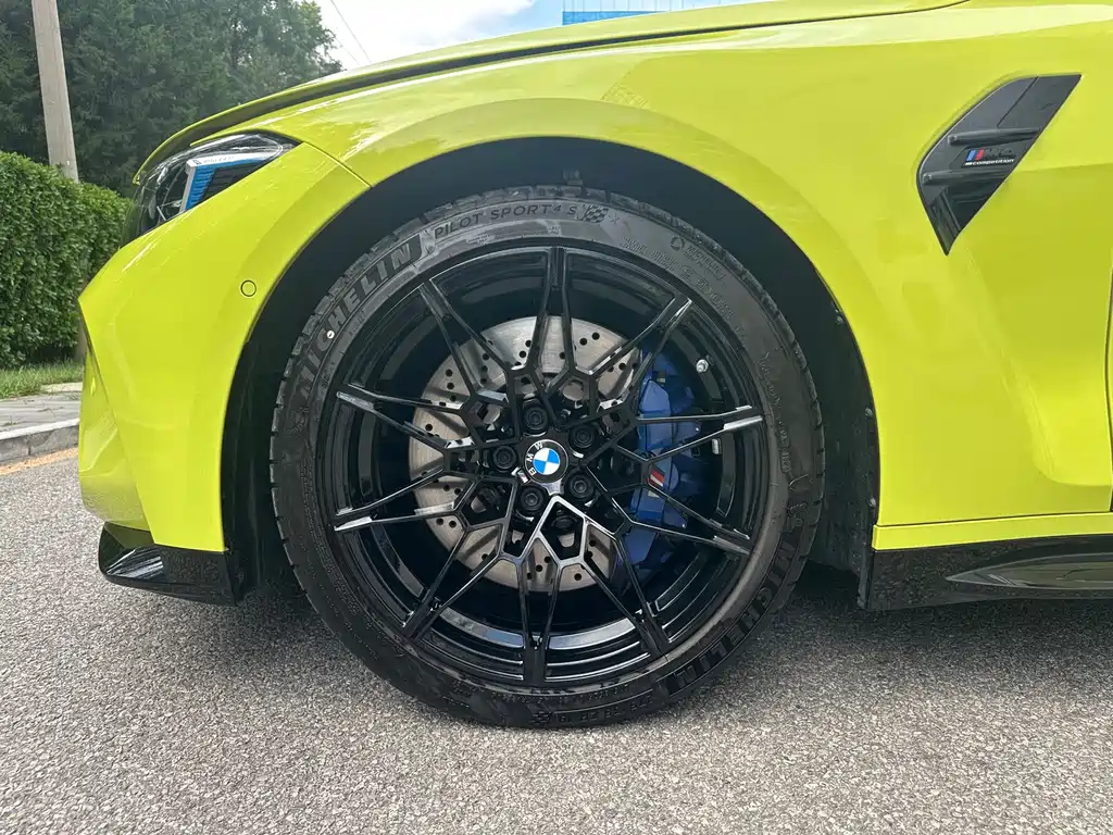 BMW M4 — фото 17