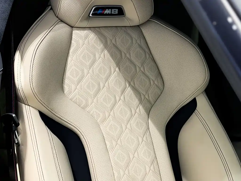 BMW M8 — фото 13