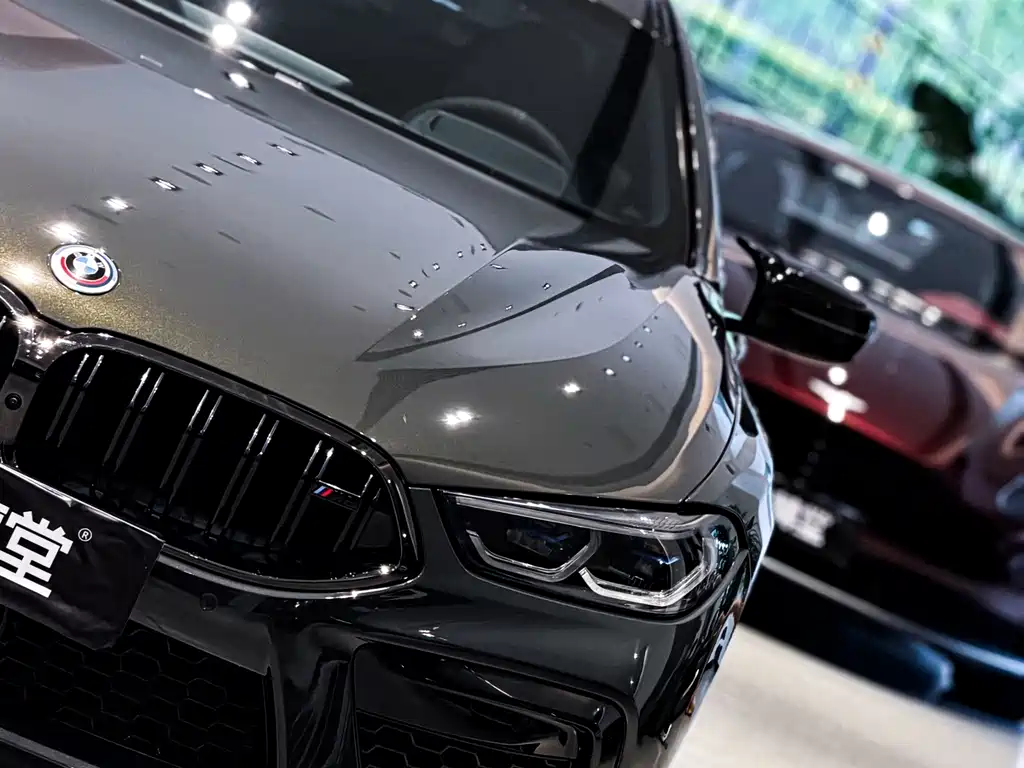 BMW M8 — фото 4