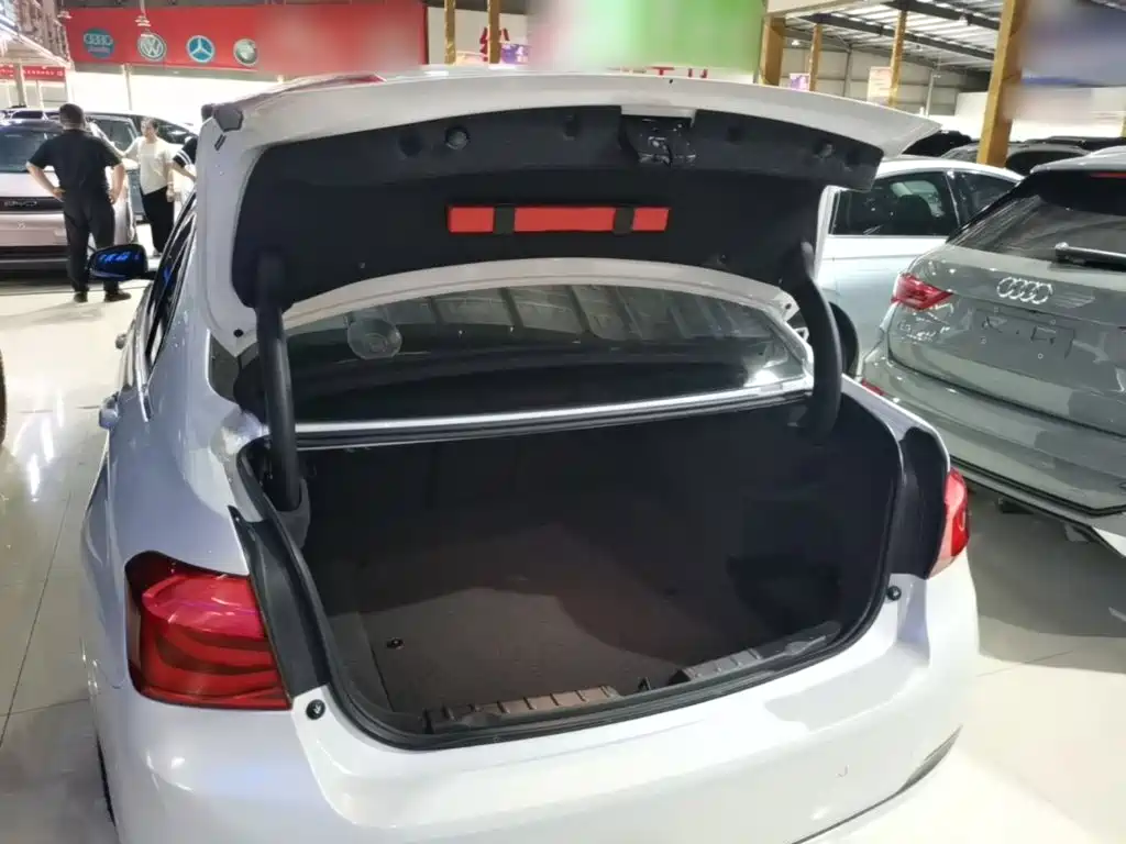 BMW 3 Series — фото 19