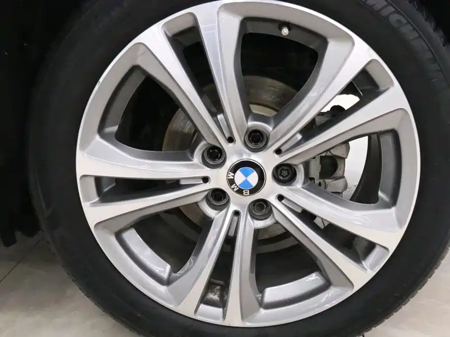 BMW X1 — фото 20