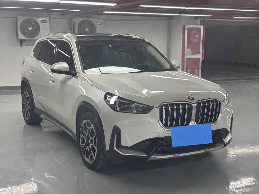 BMW X1 — фото 3