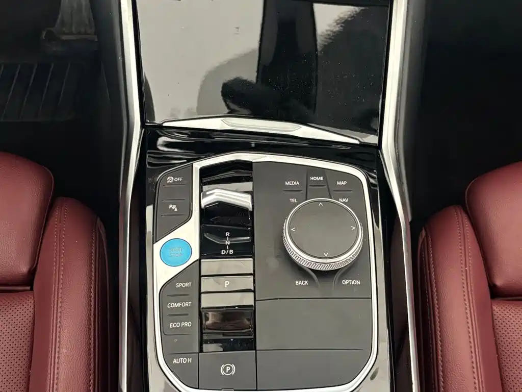 BMW i3 — фото 25
