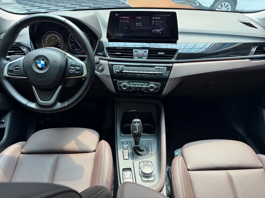 BMW X1 — фото 19
