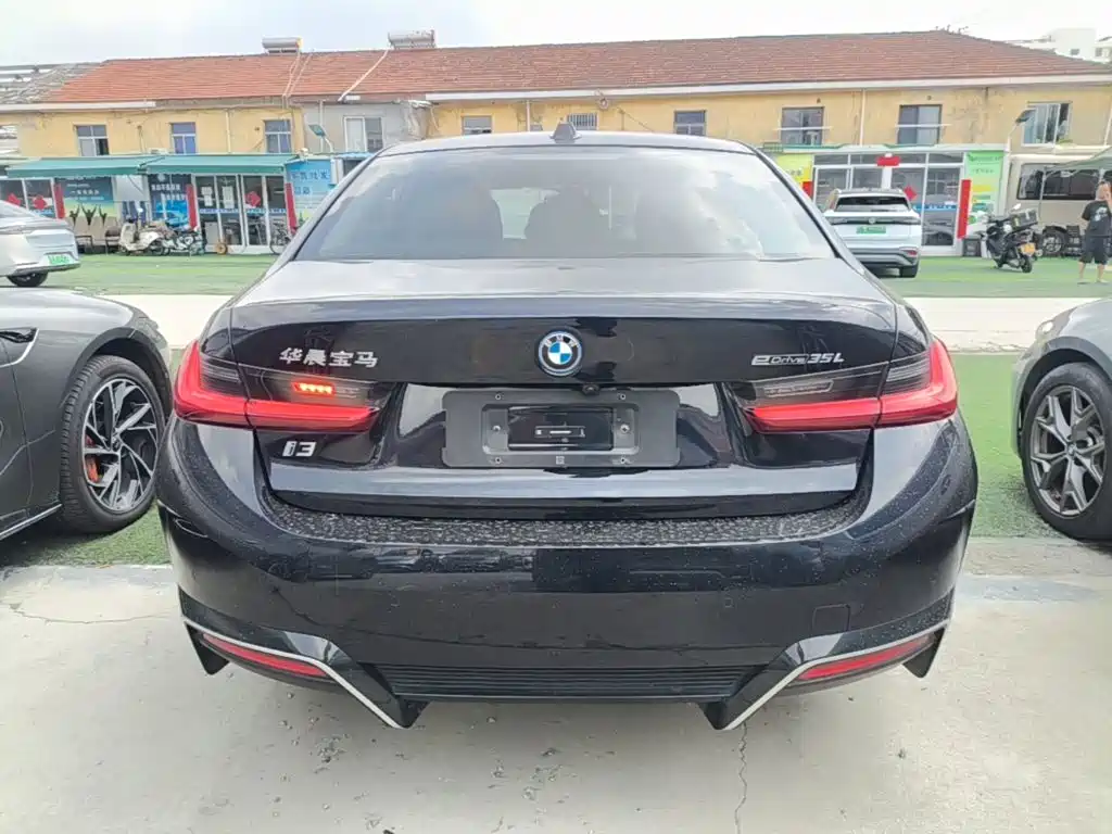 BMW i3 — фото 6