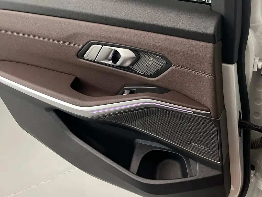 BMW 3 Series — фото 11