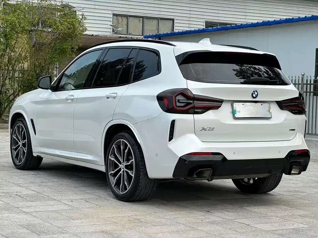 BMW X3 — фото 8