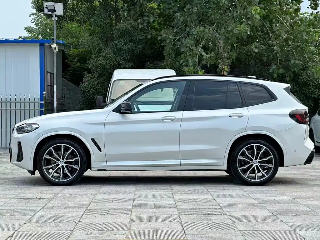 BMW X3 — фото 9