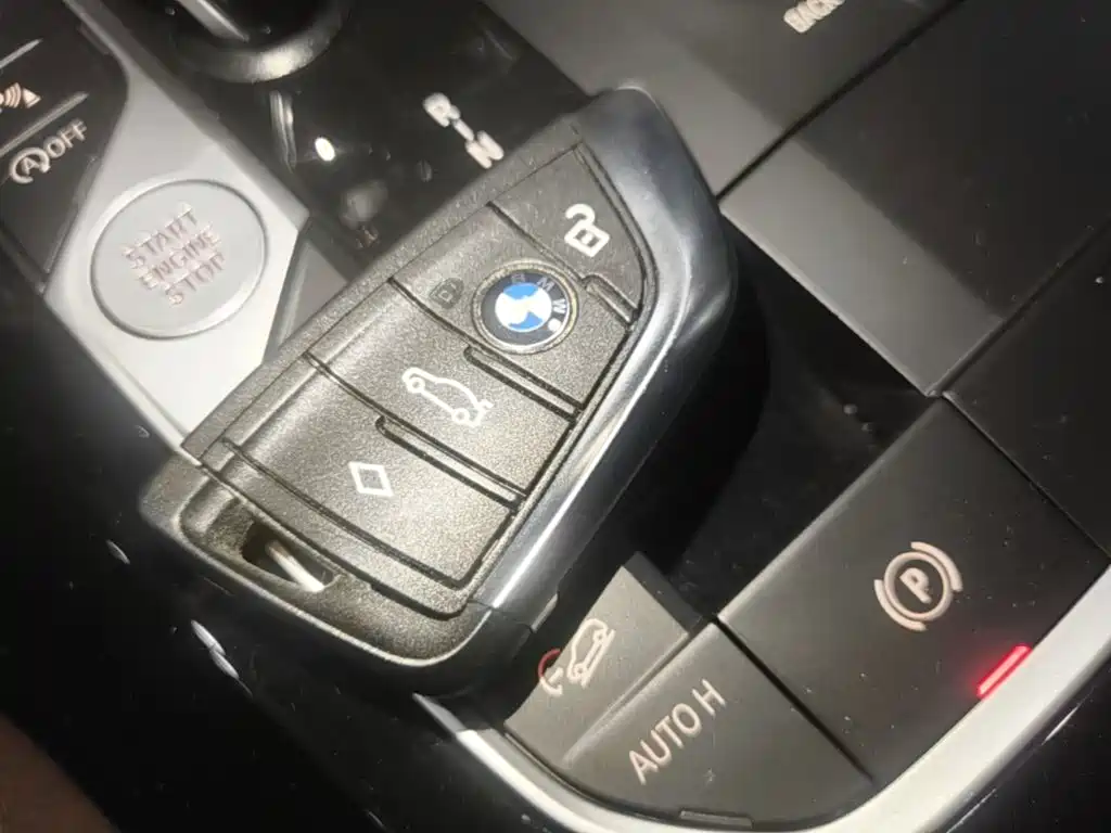 BMW X3 — фото 9
