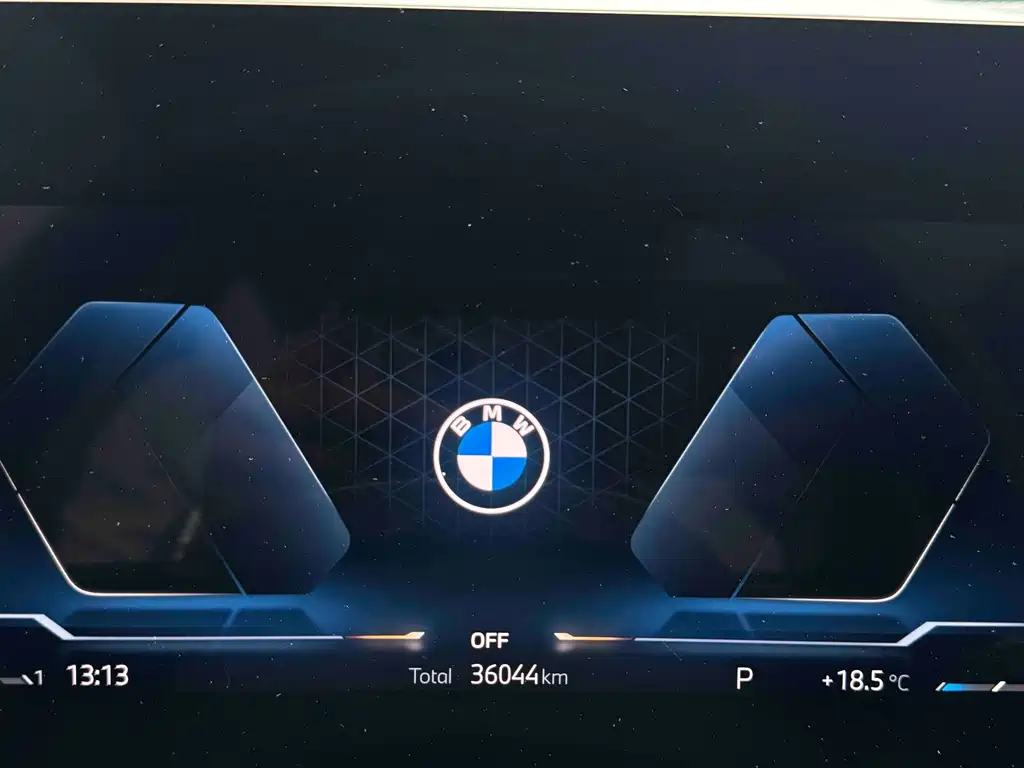 BMW X1 — фото 23