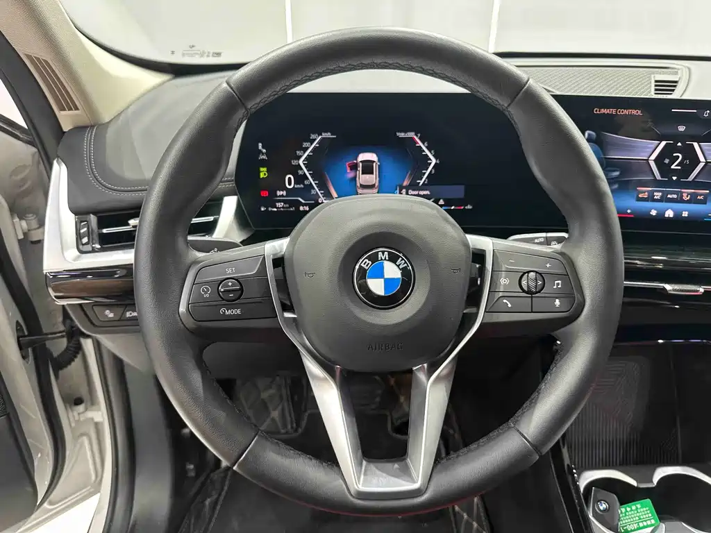 BMW X1 — фото 11