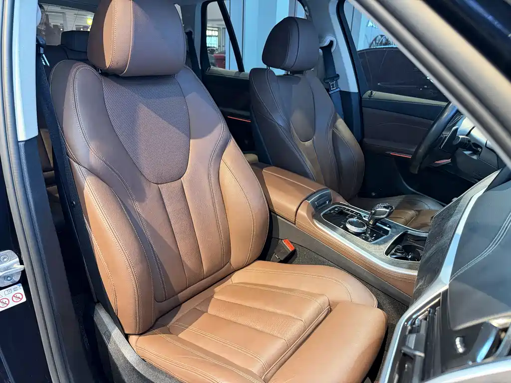 BMW X5 (Import) — фото 14