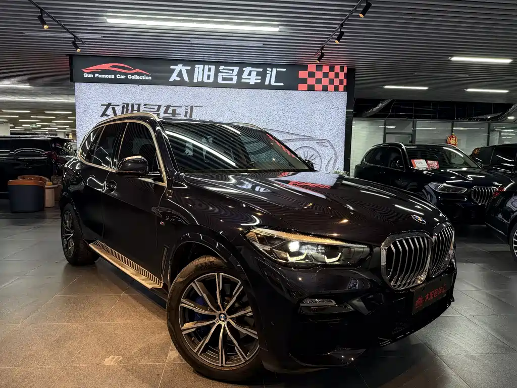 BMW X5 (Import) — фото 3