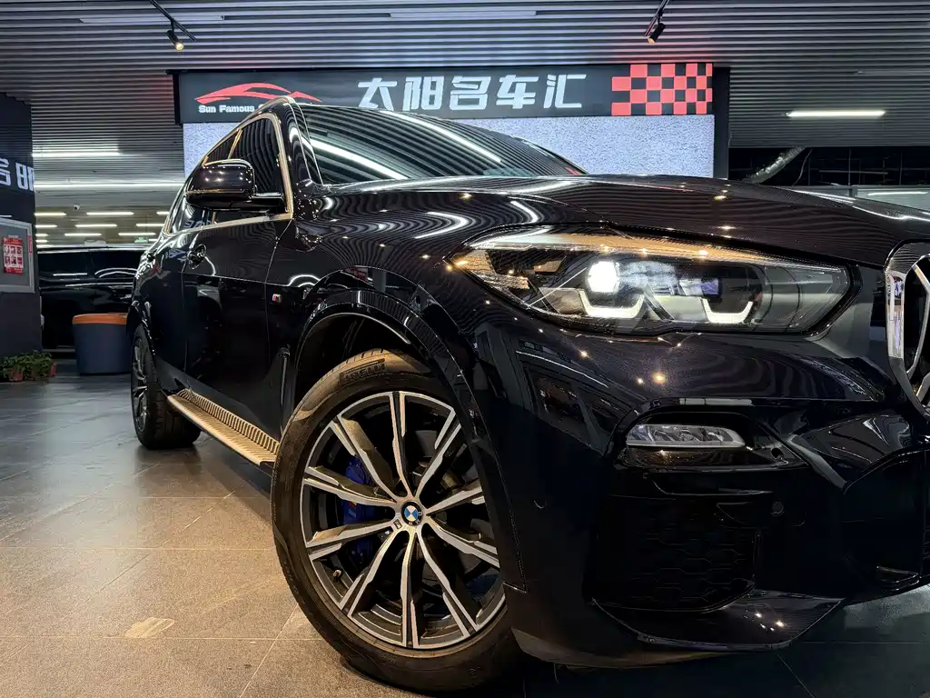 BMW X5 (Import) — фото 4