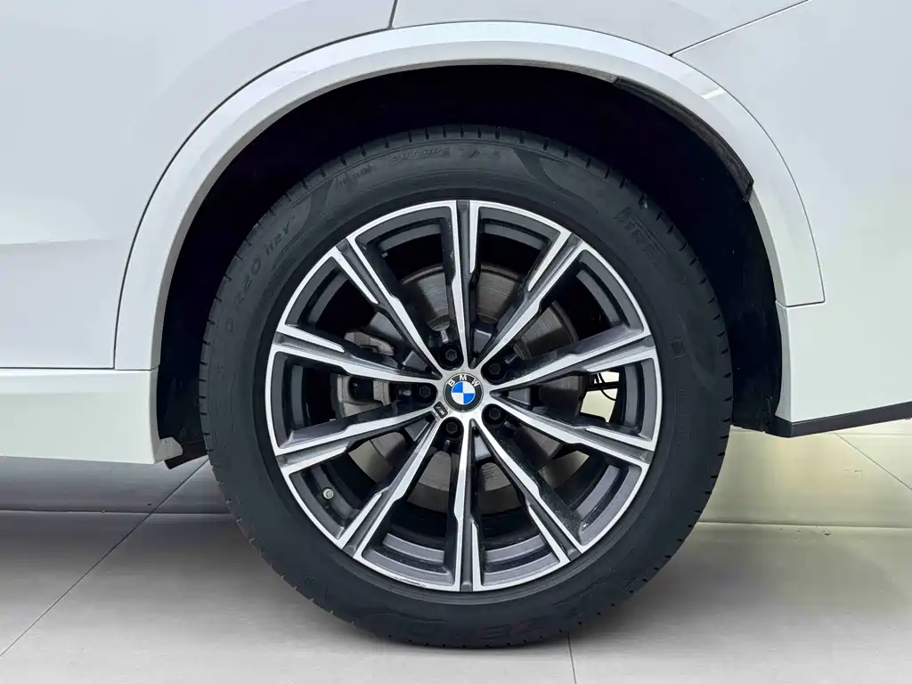 BMW X5 (Import) — фото 17