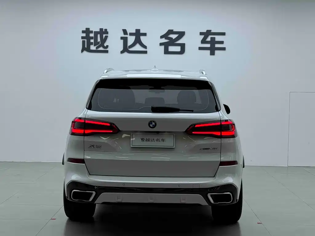 BMW X5 (Import) — фото 19