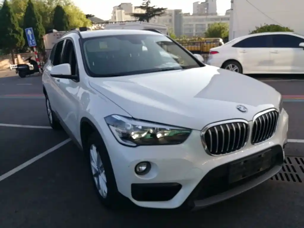 BMW X1 — фото 4