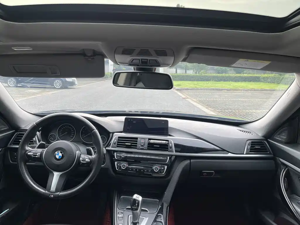 BMW 3 Series GT — фото 14