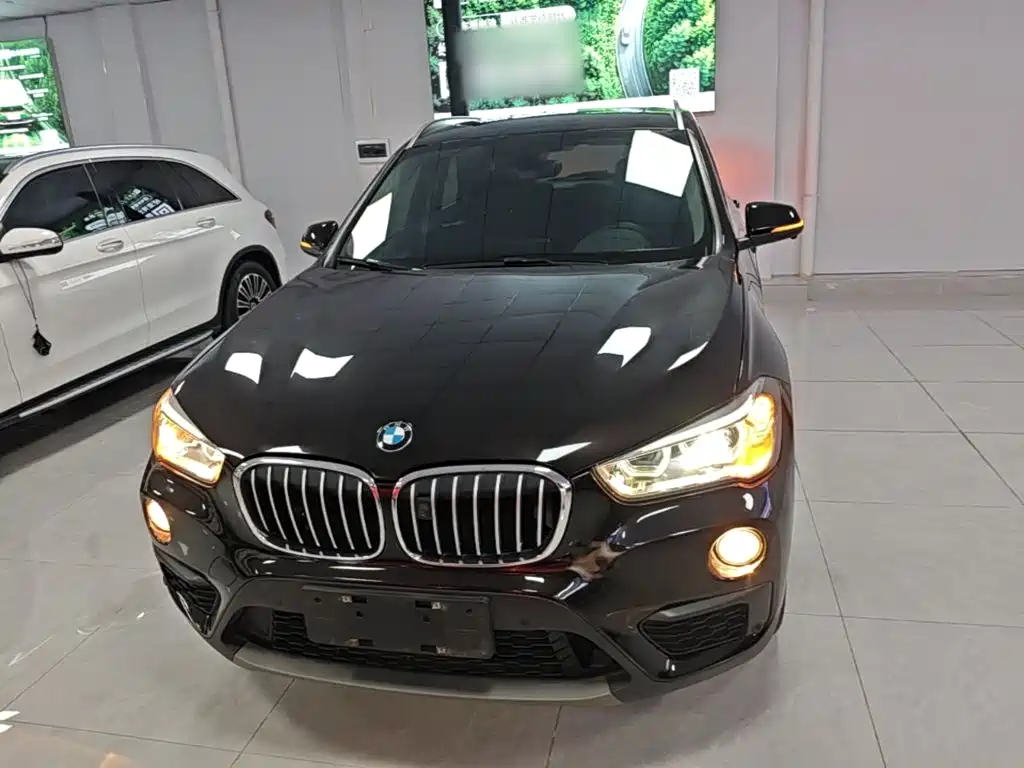 BMW X1 — фото 3