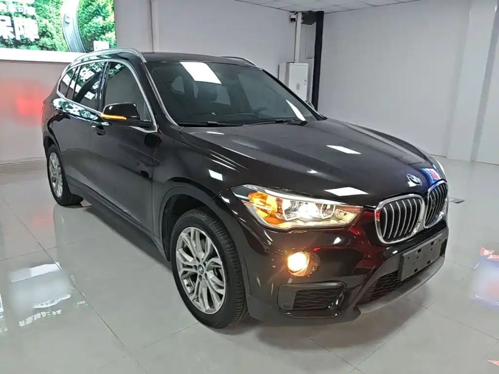 BMW X1 — фото 4