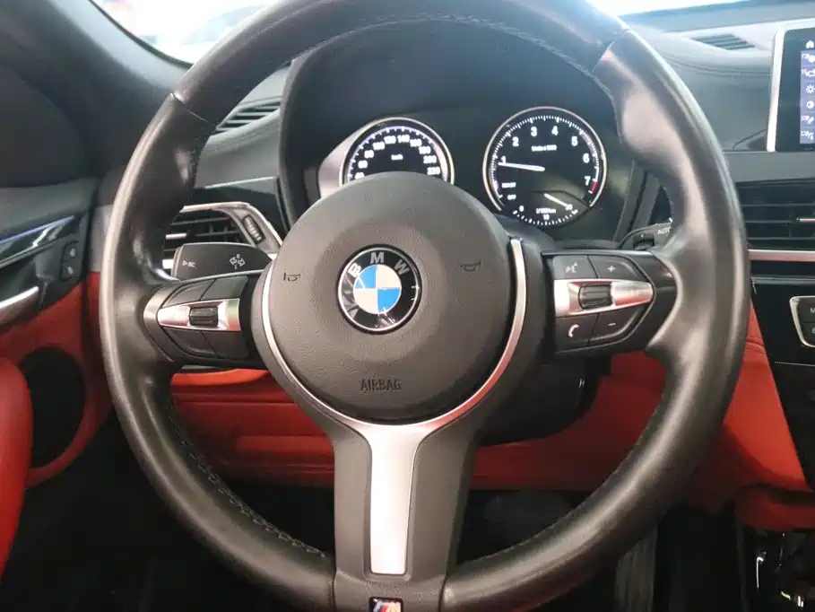 BMW X2 — фото 6