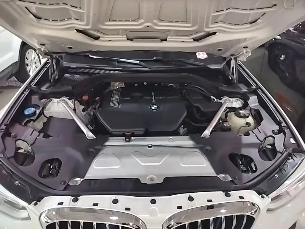 BMW X3 — фото 16