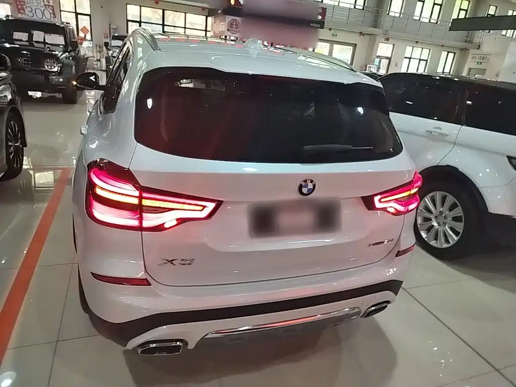 BMW X3 — фото 4