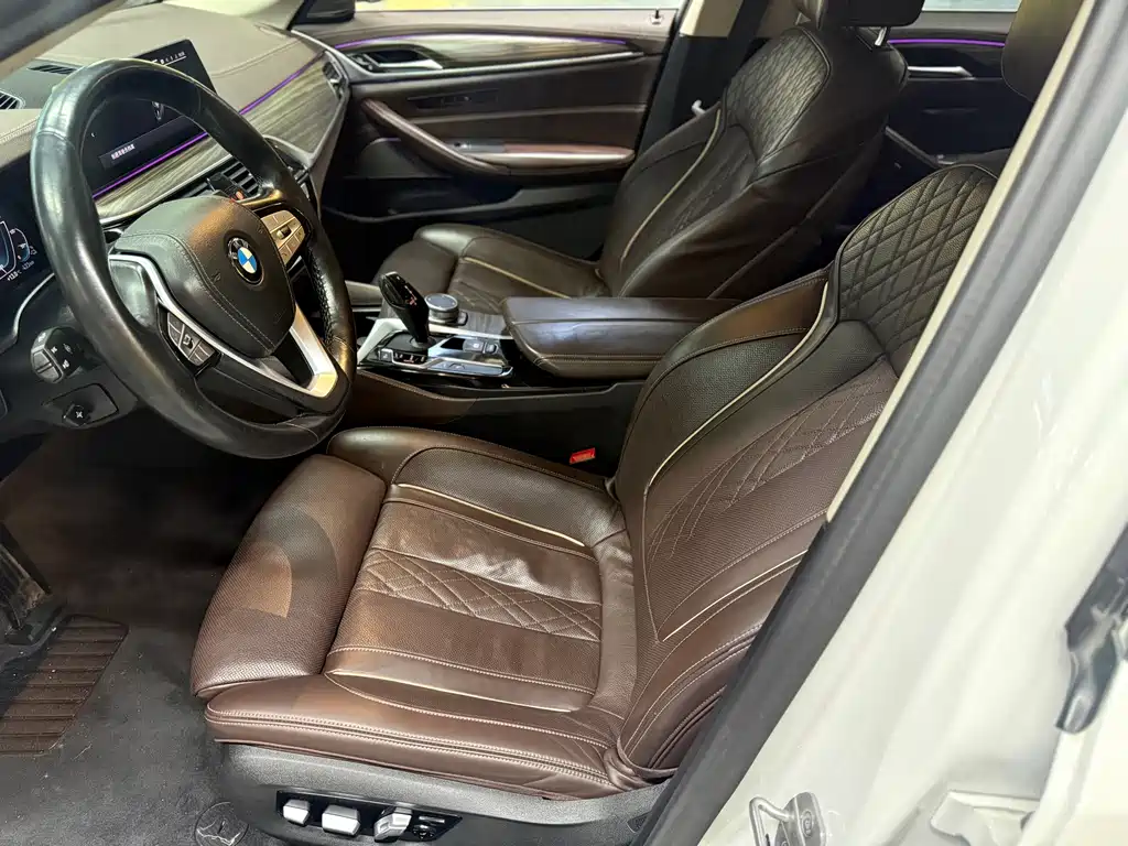 BMW 5 Series New Energy — фото 9