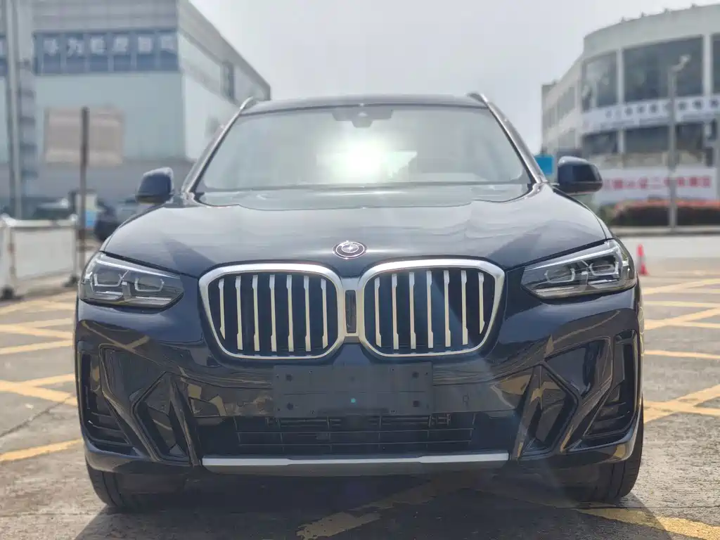 BMW X3 — фото 2