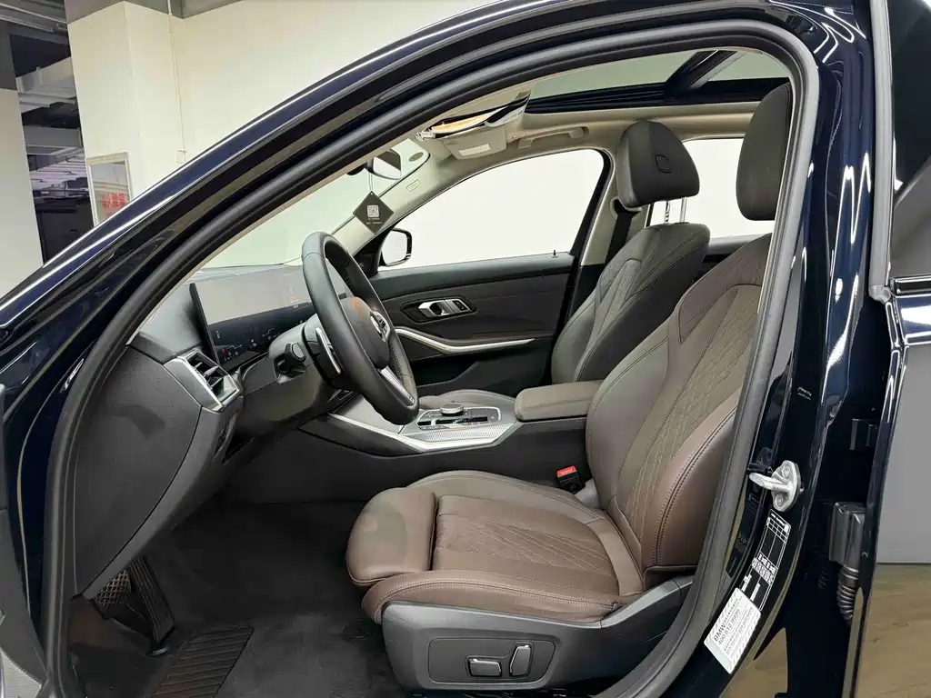 BMW 3 Series — фото 11