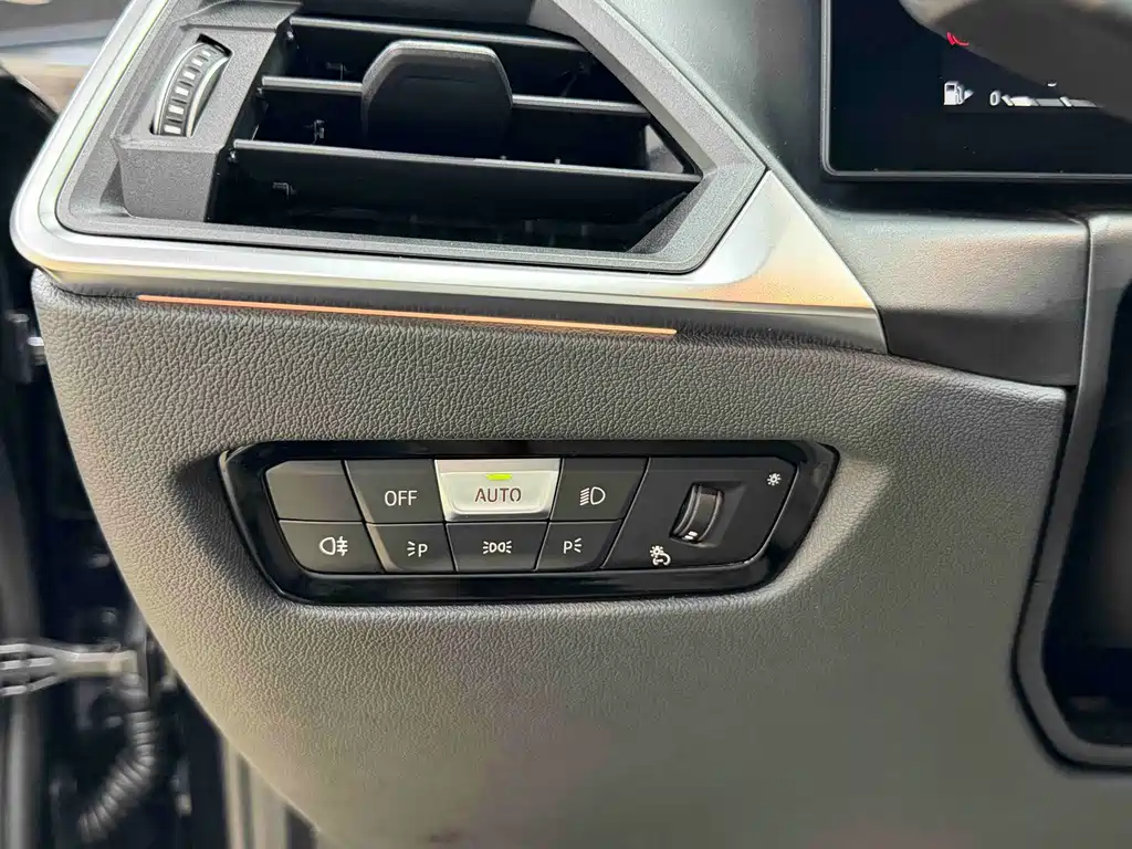 BMW 3 Series — фото 14