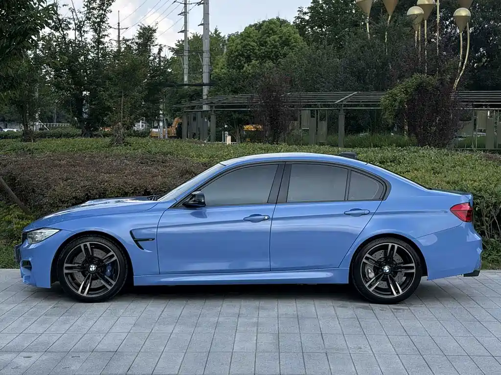 BMW M3 — фото 6