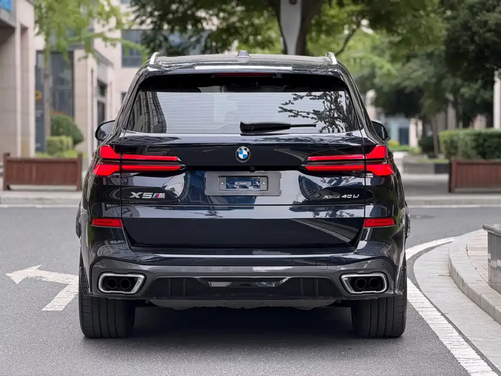BMW X5 — фото 21