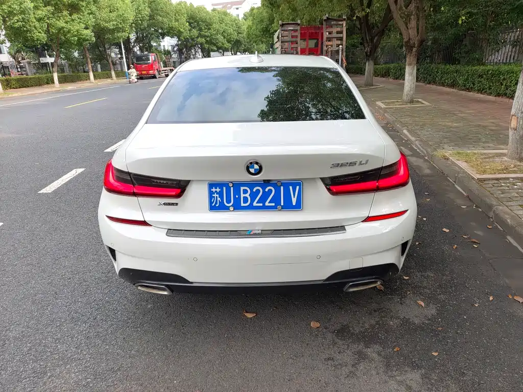 BMW 3 Series — фото 11