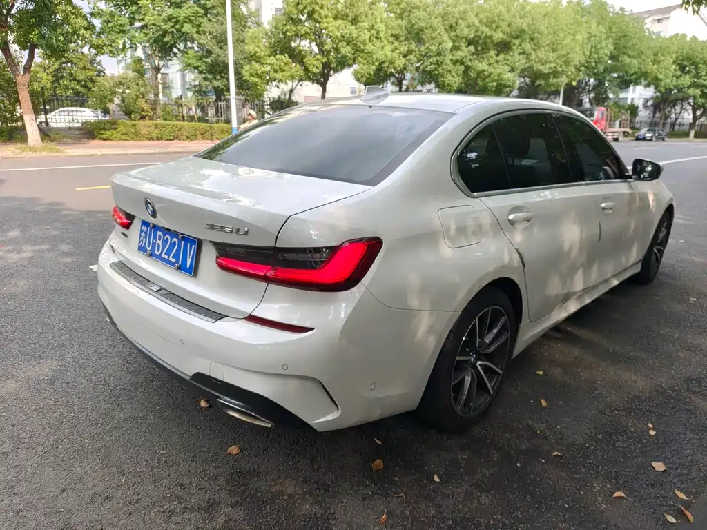 BMW 3 Series — фото 12