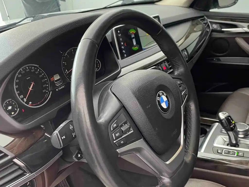 BMW X5 (Import) — фото 18