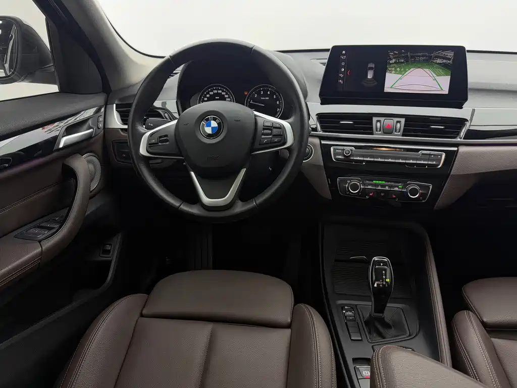 BMW X1 — фото 11
