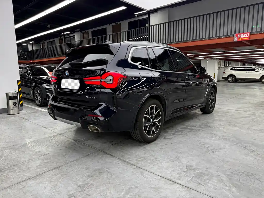 BMW X3 — фото 16