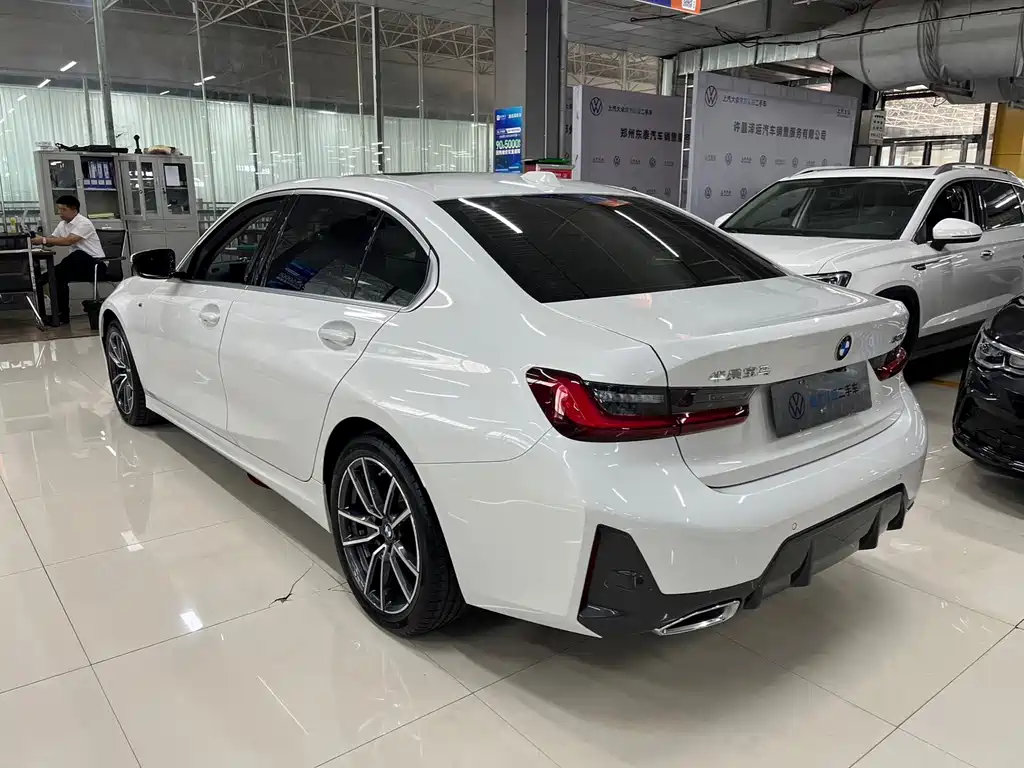 BMW 3 Series — фото 10