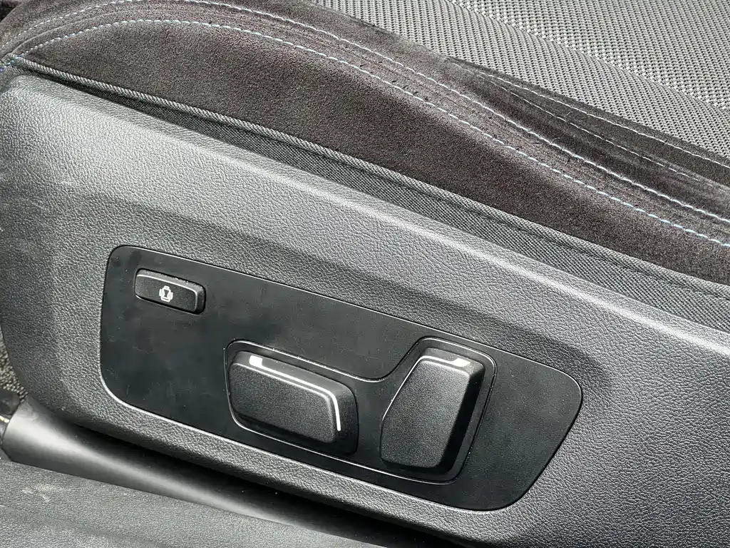BMW 2 Series (Import) — фото 21