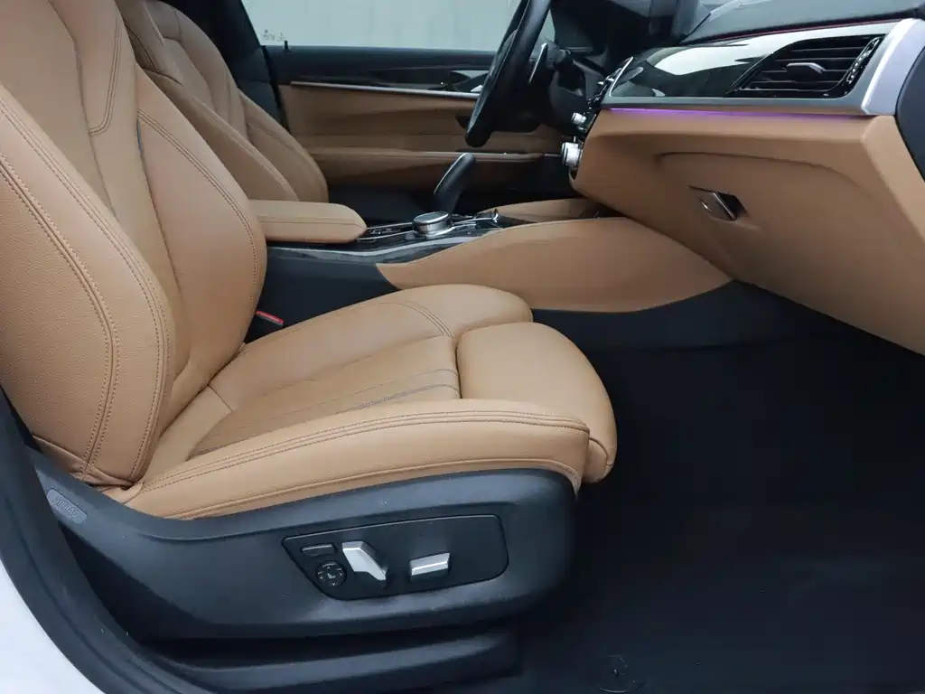 BMW 6 Series GT — фото 8