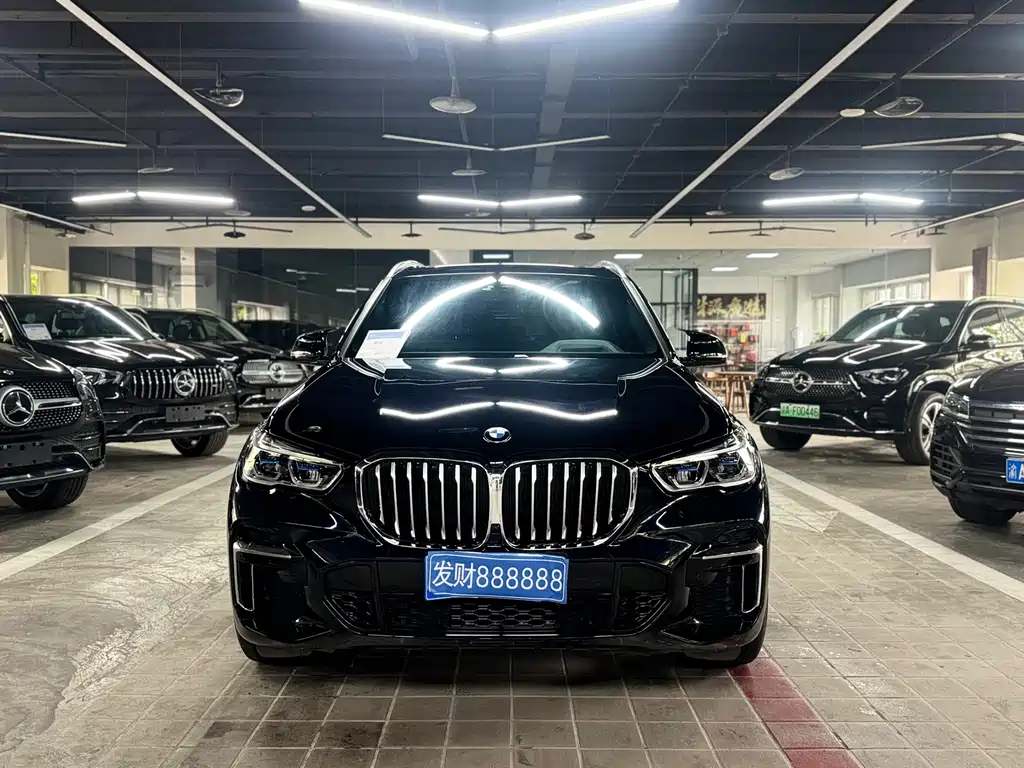BMW X5 — фото 2