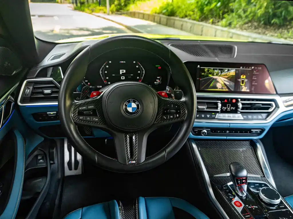 BMW M4 — фото 15