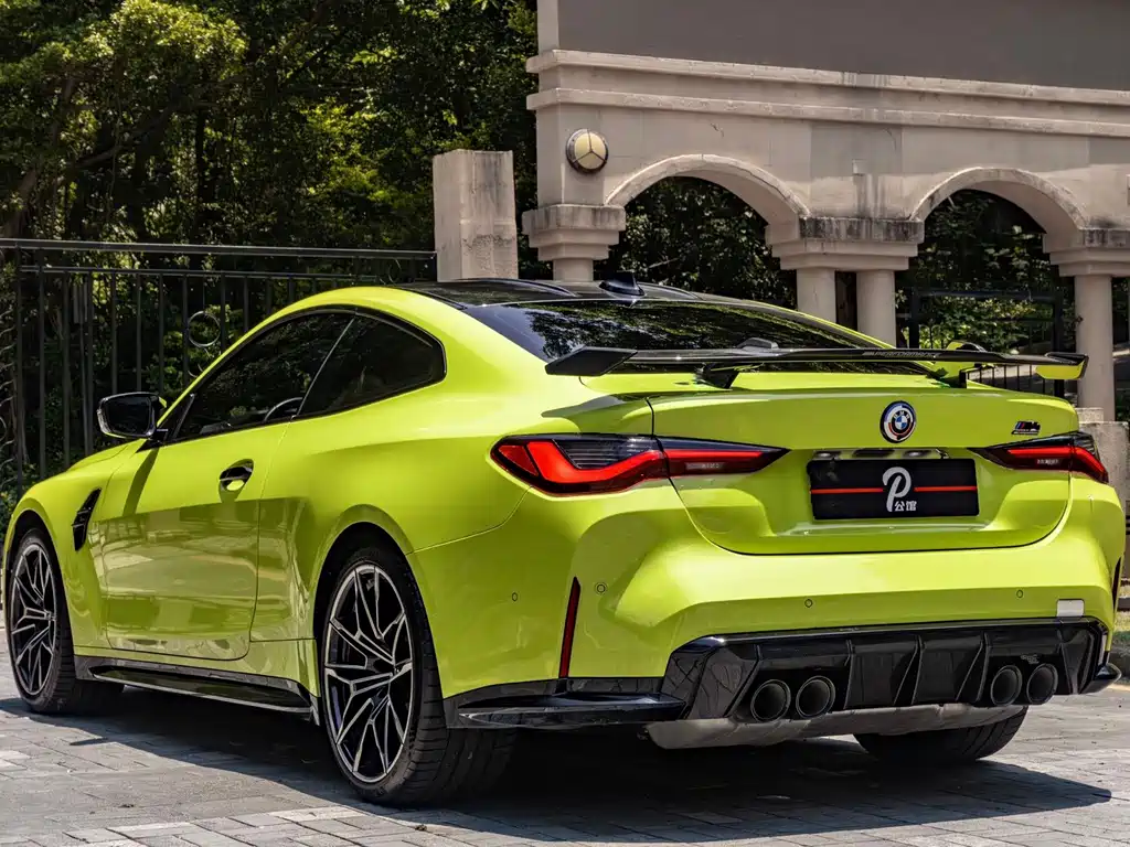 BMW M4 — фото 4