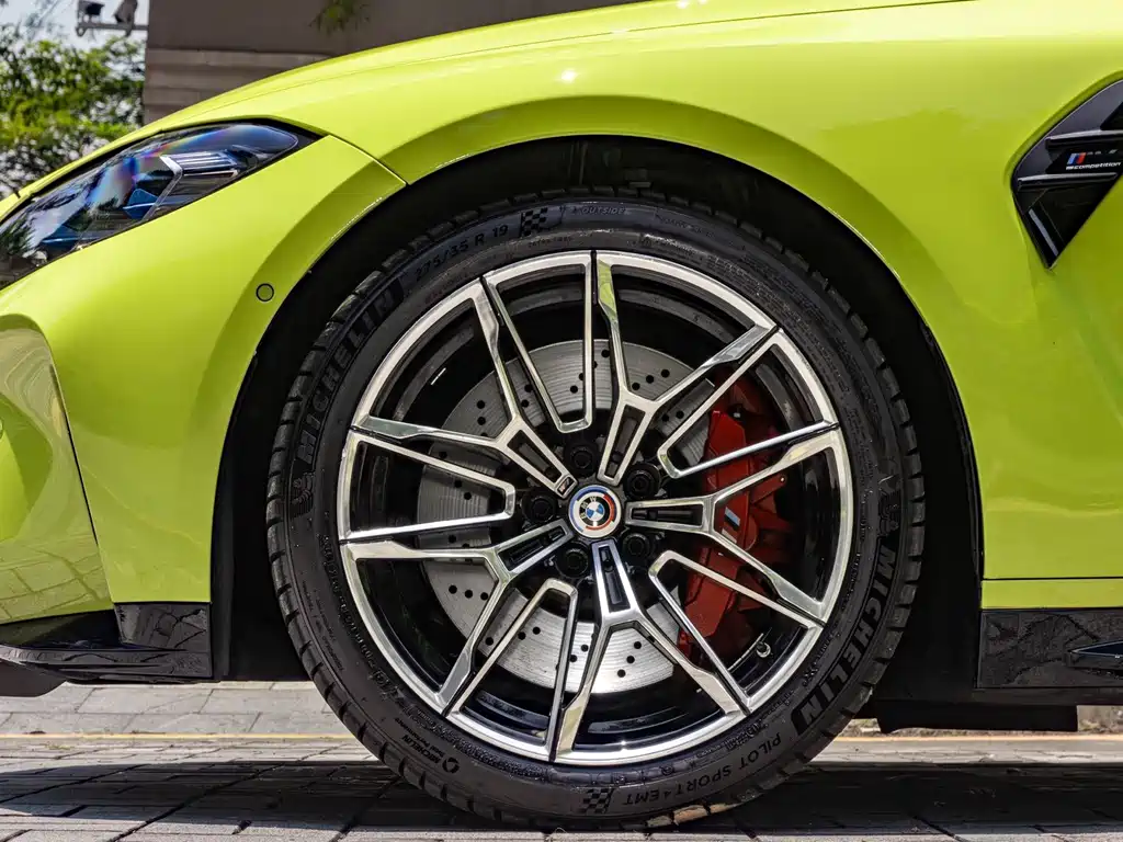 BMW M4 — фото 8