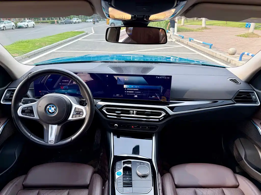 BMW i3 — фото 10