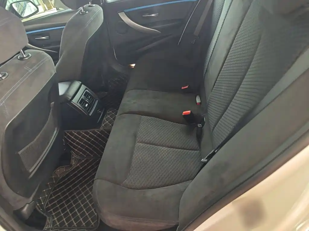 BMW 3 Series — фото 17